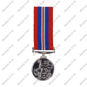 Alternative view of WAR MEDAL 1939-45 - MINIATURE