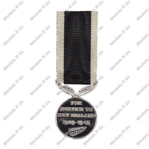 Alternative view of NEW ZEALAND WAR SERVICE MEDAL - MINIATURE