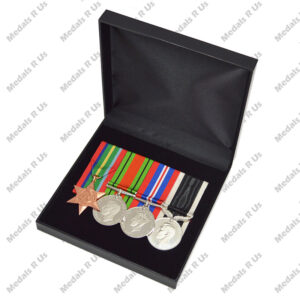 MOUNTED MEDAL SET WWII - GROUP 03 (4 MEDALS)
