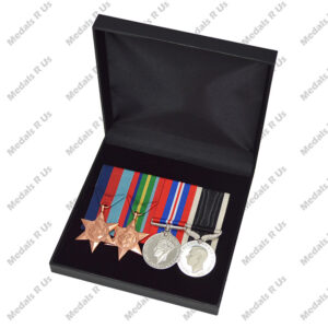 MOUNTED MEDAL SET WWII - GROUP 04 (4 MEDALS)