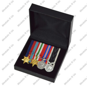 Alternative view of MOUNTED MEDAL SET WWII - GROUP 05 (4 MEDALS)