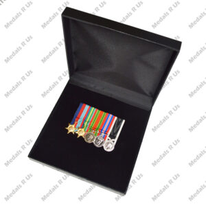 Alternative view of MOUNTED MEDAL SET WWII - GROUP 10 (5 MEDALS)