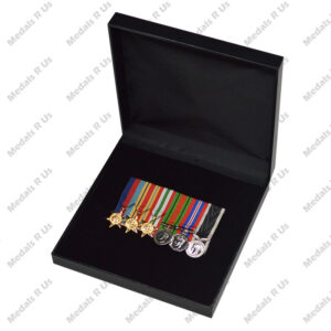 Alternative view of MOUNTED MEDAL SET WWII - GROUP 12 (6 MEDALS)