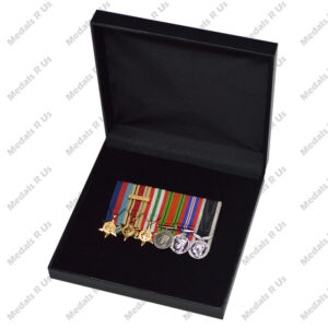 Alternative view of MOUNTED MEDAL SET WWII - GROUP 13 (6 MEDALS & 1 CLASP)